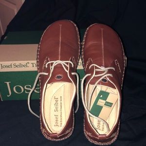 Josef Seibel Lindsay shoe brown